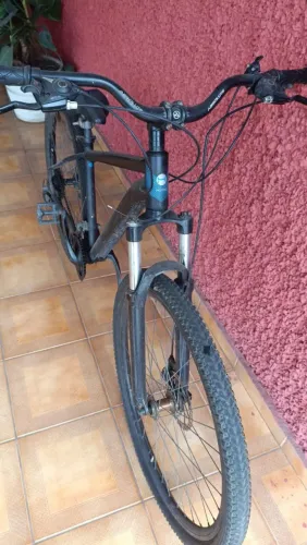 Bicicleta aro 29 Shimano tmnho 17" obs revisada 750$