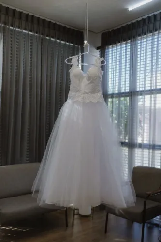 VESTIDO DE NOIVA + VEU