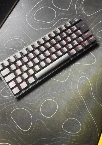 Teclado mecânico Fizz Pro 60%