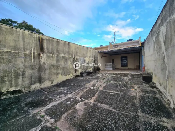 Casa à venda em Americana, Monte Carlo, com 1 suíte, com 90 m²