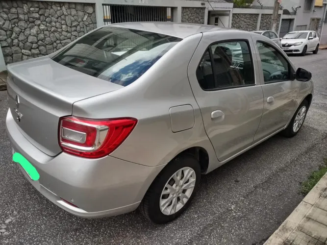 Renault Logan Zen Flex 1.0 12V 4P Mec. 2021