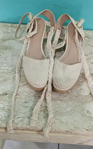 Sandália Anabela Espadrile Arezzo 36