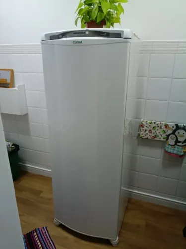 Geladeira Refrigerador muito novo