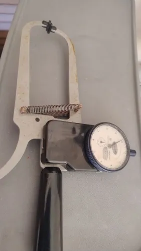 Vendo adipômetro 