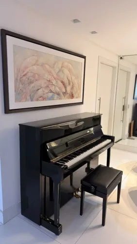 Piano Kawai KX 15