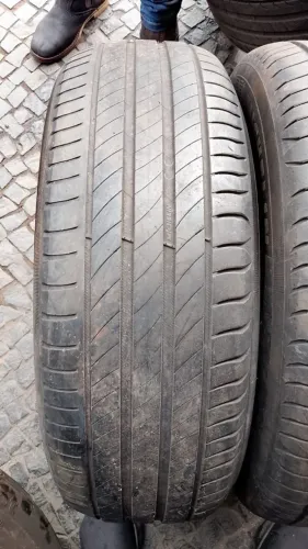 Pneu 215/65/16 Michelin Primacy 4 75 % Vida util