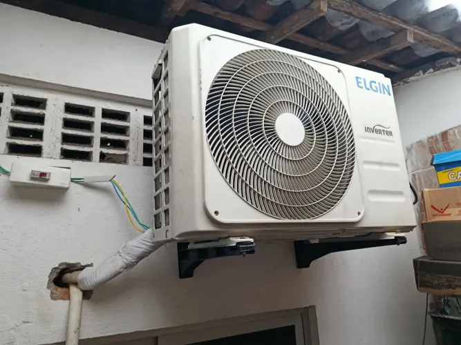 Ar-condicionado Elgin inverter