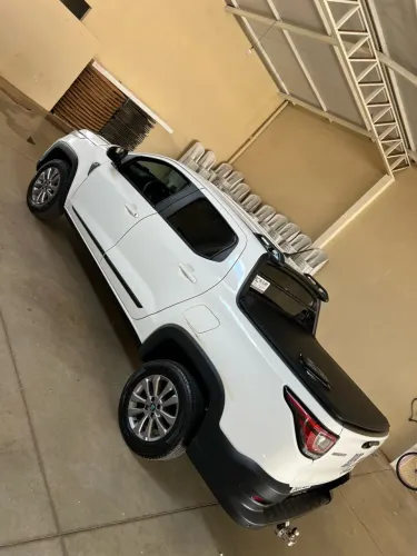 Fiat Strada Freedom 1.3 Flex 8V CD 2024