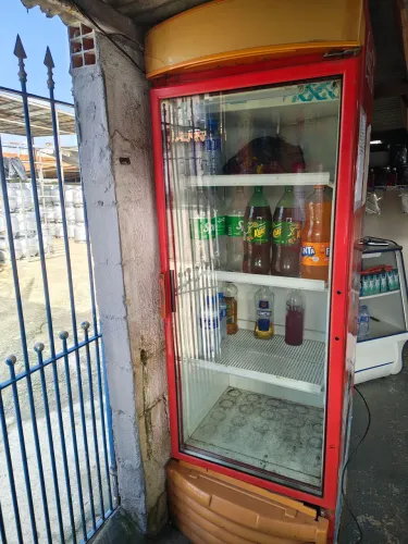 Geladeira Expositora