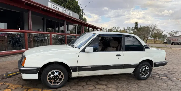 Chevrolet Monza Classic/ Sl/e/sr 1.8 1988