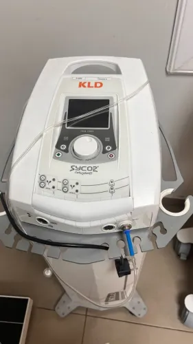 Sycor da KLD Carboxiterapia cilindro cheio