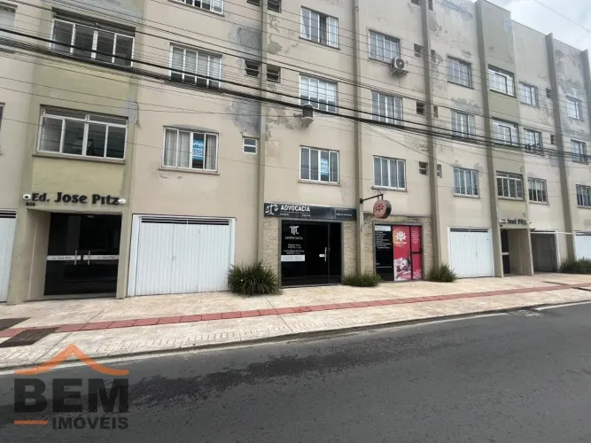 Apartamento para alugar com 1 quarto e 25 m² no bairro Centro, em Itajaí