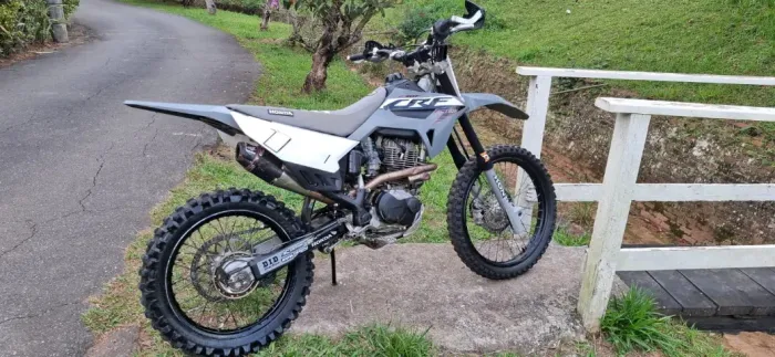 CRF 230 2015 Alinhada! 