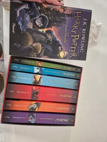 Box livros Harry Potter usado