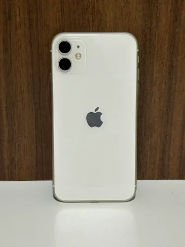 iPhone 11 128GB - Bateria 83% - Único Dono, Com Caixa