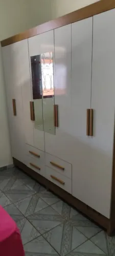 Guarda roupa casal