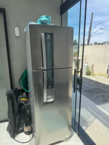 GELADEIRA ELECTROLUX EM ÓTIMO ESTADO