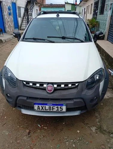 Fiat Strada Adventure1.8/ 1.8 Locker Flex CD 2013
