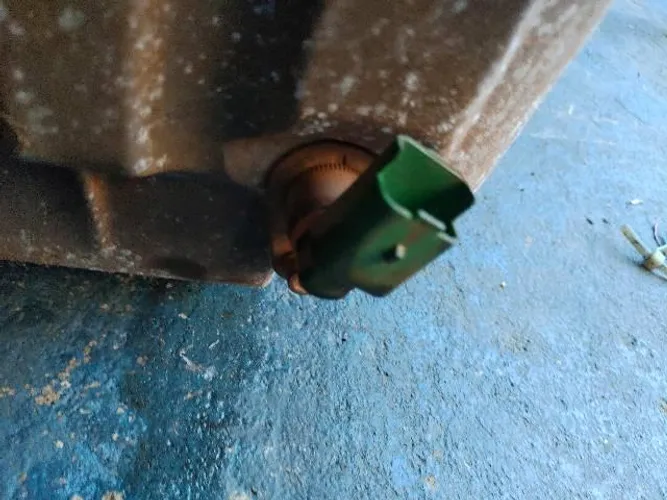 Sensor de nível de óleo Peugeot 307 2.0 Citroen C4