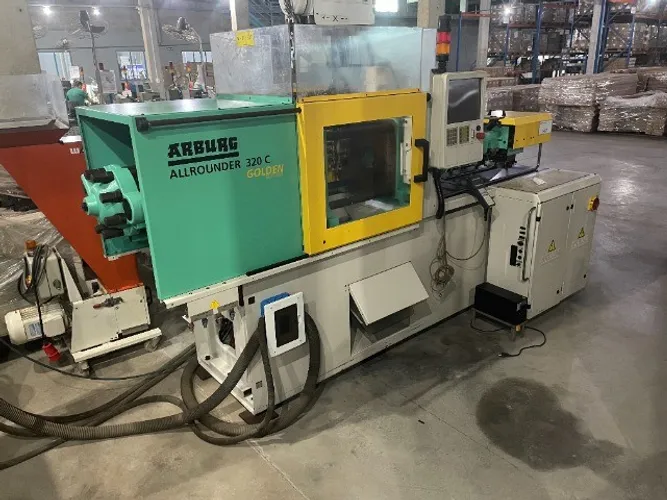 Máquina Injetora Arburg (50 Ton) 320 C Golden 500-170