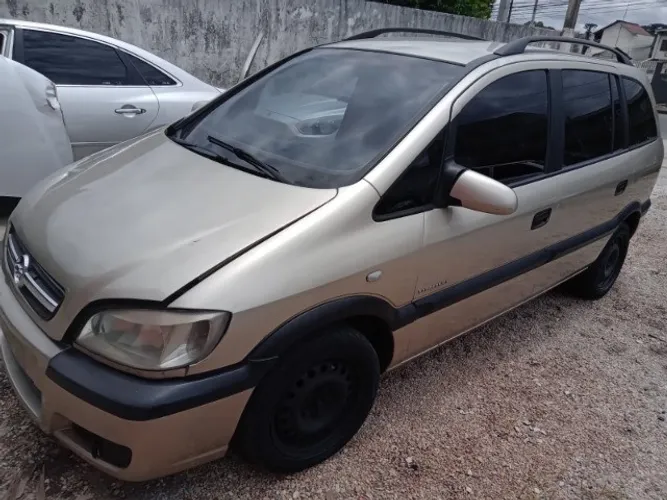 Sucata Para Retirada de Peças Zafira 2.0 Aut 2007
