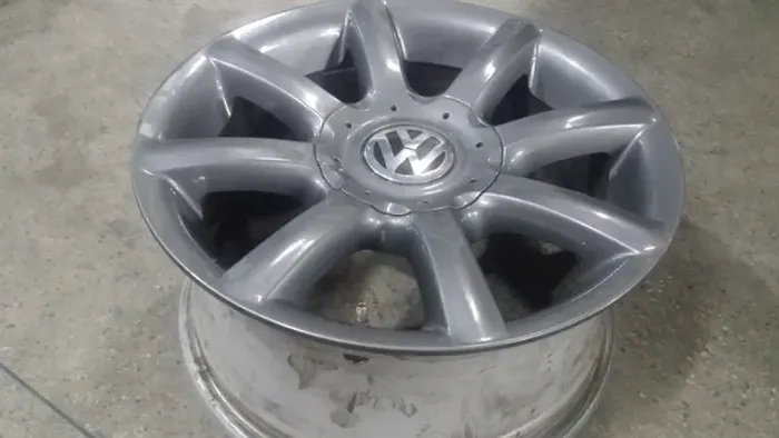 Roda aro 15 Vw passat grafite tala 7 5x112 jogo original