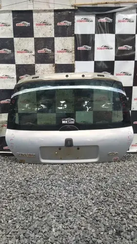 Tampa Traseira c/Vigia Renault Clio 2000 prata