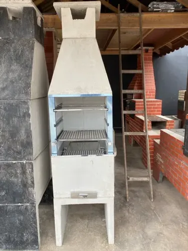 Churrasqueira pré moldada de concreto 55 cm completa (pré montada)