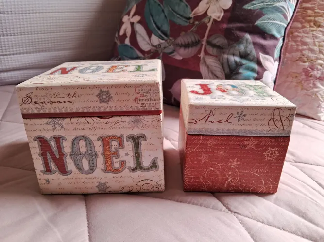 Kit com Duas Caixas Decorativas de Natal Punch Studio