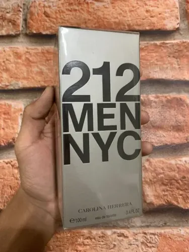 CH 212 Men NYC 100ml Lacrado
