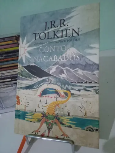 Contos Inacabados - J.R.R. Tolkien capa dura Haper Colins 