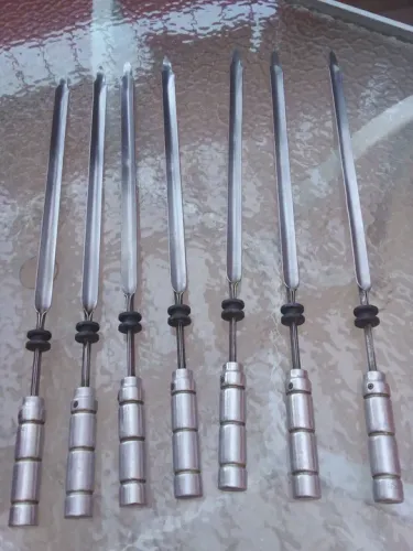 Espeto giratório de inox 50,00 unidade 