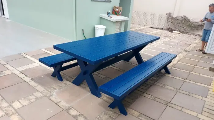 Mesa grande seminova para área de lazer/Churrasco em Madeira de lei - Baixou $$$$