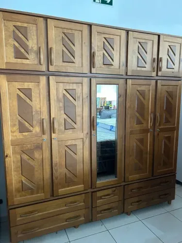 Guarda Roupa de Madeira de pinos 5 Portas