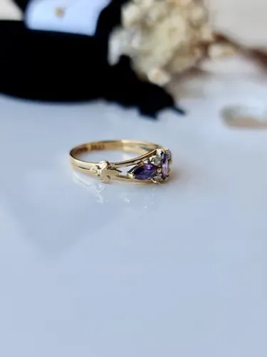 Anel de Formatura para as Pedagogas em Ouro 18k