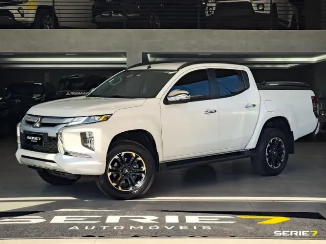 Mitsubishi L200 Triton S. HPE FTP 2.4 CD Dies. Aut. 2024