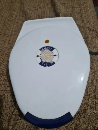 Máquina de waffles + Grill