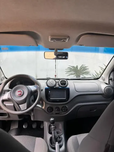 Fiat Palio Attractive 1.0 EVO Fire Flex 8V 5P 2013