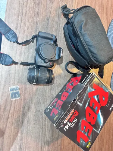 Promoção Câmera Canon T4i 