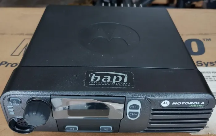 Rádio Motorola DGM 4100 UHF 