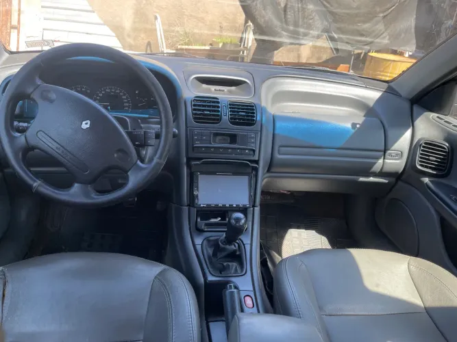 Renault Laguna Nevada RT/ RXE 2.0s 16V 1997