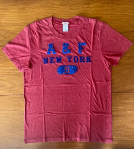 Camiseta Vermelha Abercrombie & Fitch Original