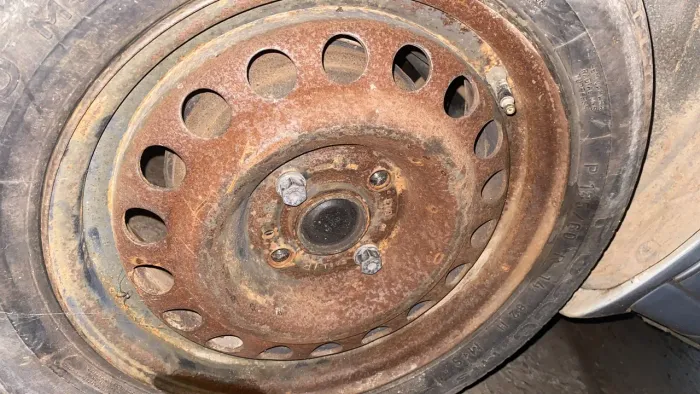 Roda de Ferro 14 GM 