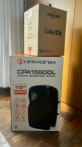Sistema de som, caixa ativa e passiva + cabos