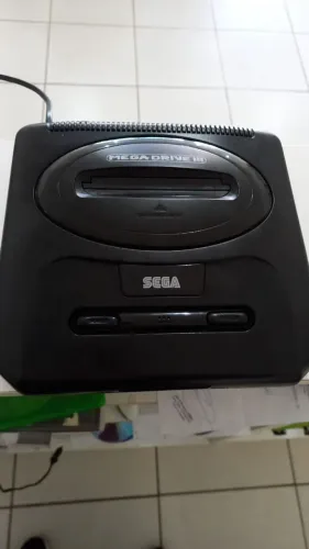 Mega Drive 3 tectoy modelo com entrada sega cd