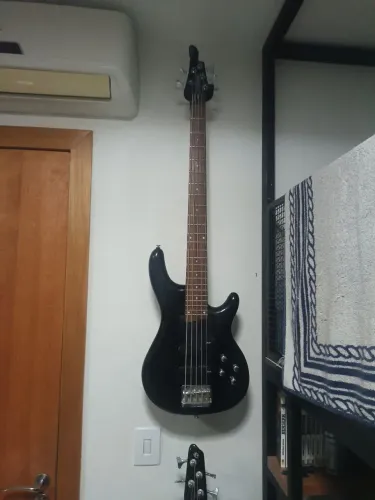 Baixo Elétrico 5 Cordas - Preto