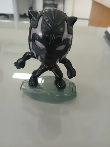Bonecos Wakanda Mc Donalds