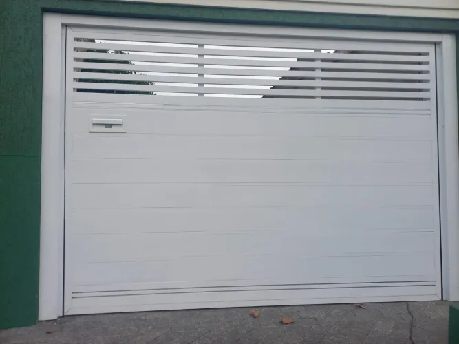 Portão de Alumínio Branco Automático