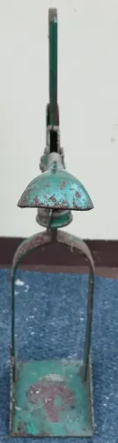 Máquina fechar garrafas