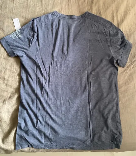 Camiseta Calvin Klein 